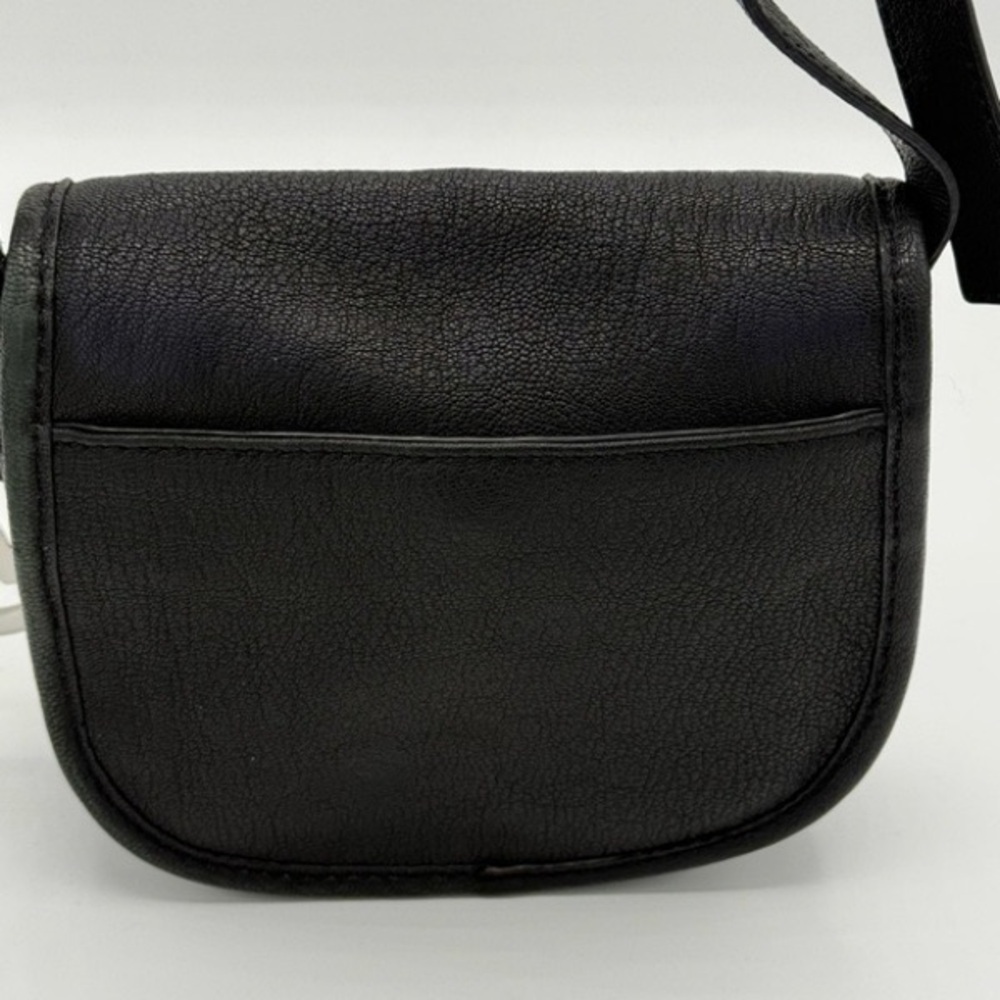 Elegant Black Leather Crossbody Bag